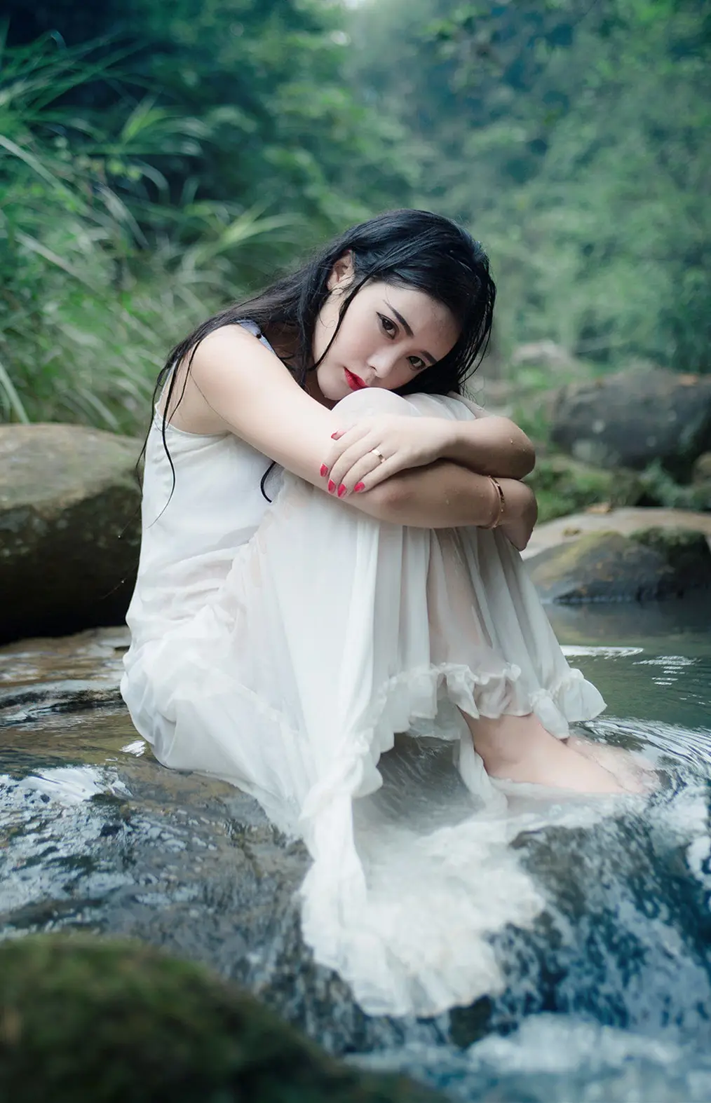 昌吉郑州高端私人伴游小野梨子