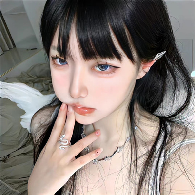 昌吉伴游女生孛安春的资料